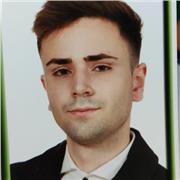 Estudiante de 2º economía (UC3M) ofrece clases de matemáticas, economía, inglés o apoyo escolar